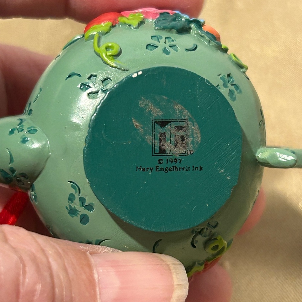 Mary Engelbreit Green Floral Teapot Ornament “1997” - Picture 3 of 6